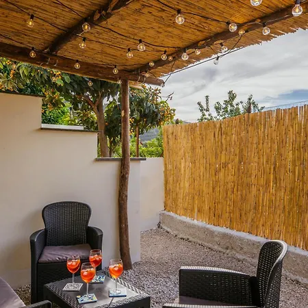 De Vivo Realty - Lunamare Sorrent