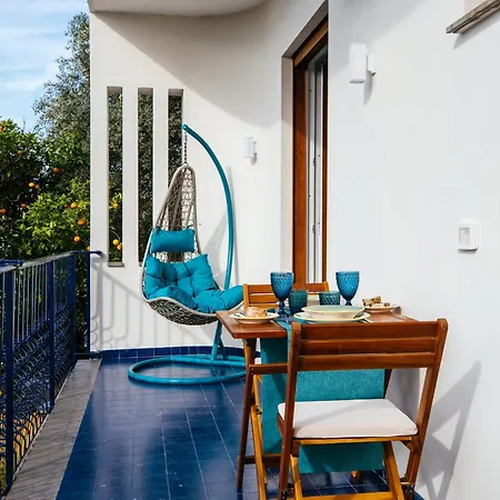 De Vivo Realty - Lunamare Apartment *