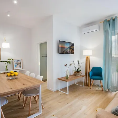 De Vivo Realty - Lunamare Sorrent